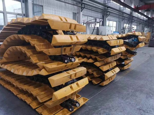 履带底盘四轮一带